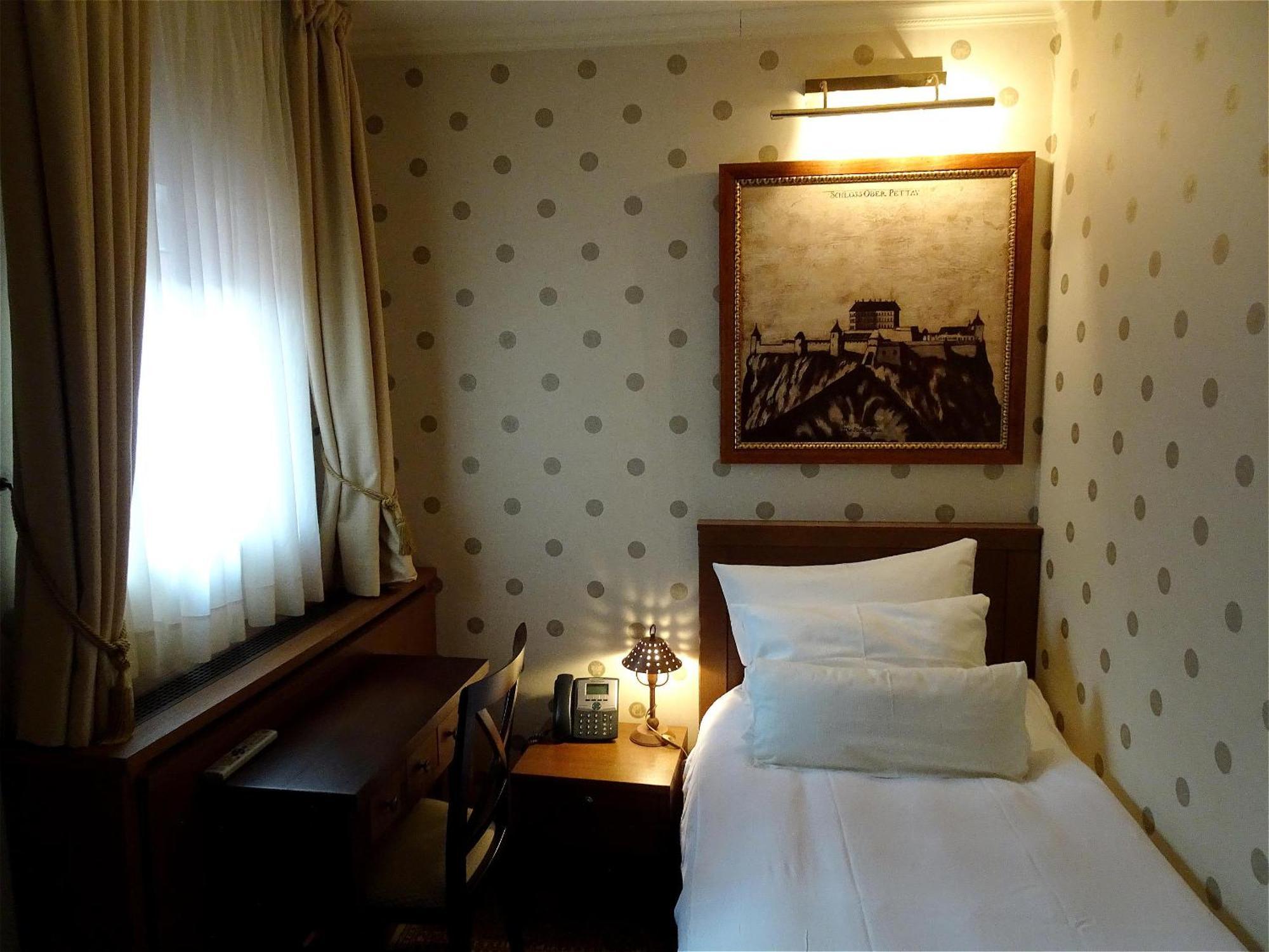 Hotel Mitra, Story Hotels พทุย ภายนอก รูปภาพ