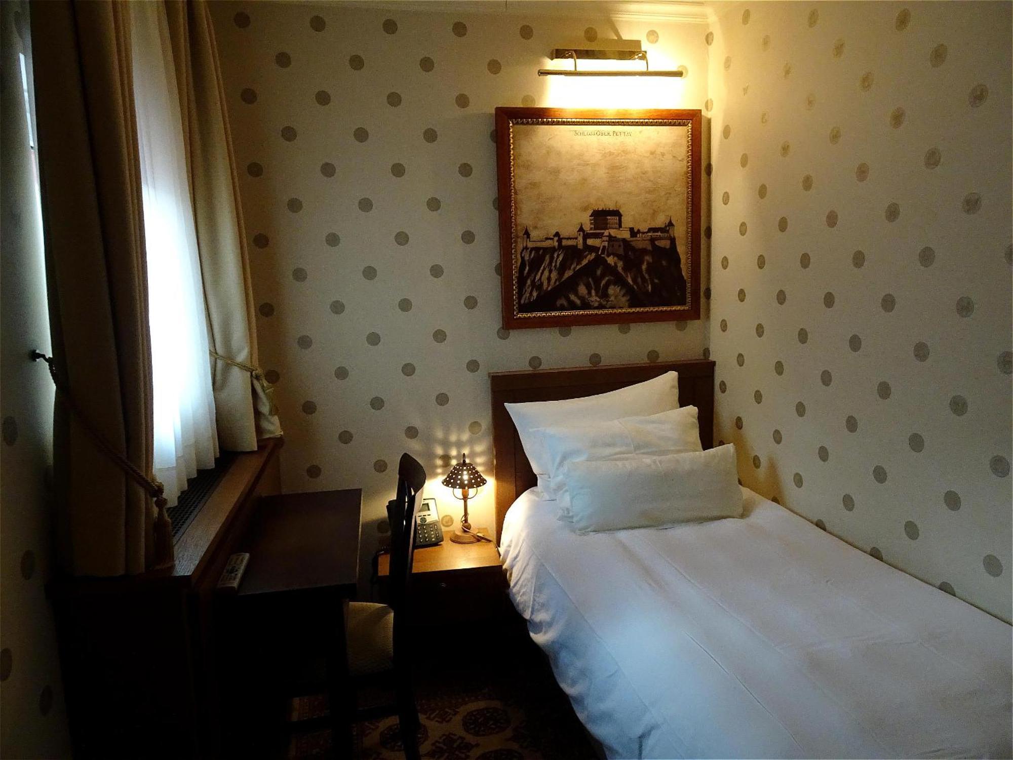 Hotel Mitra, Story Hotels พทุย ภายนอก รูปภาพ