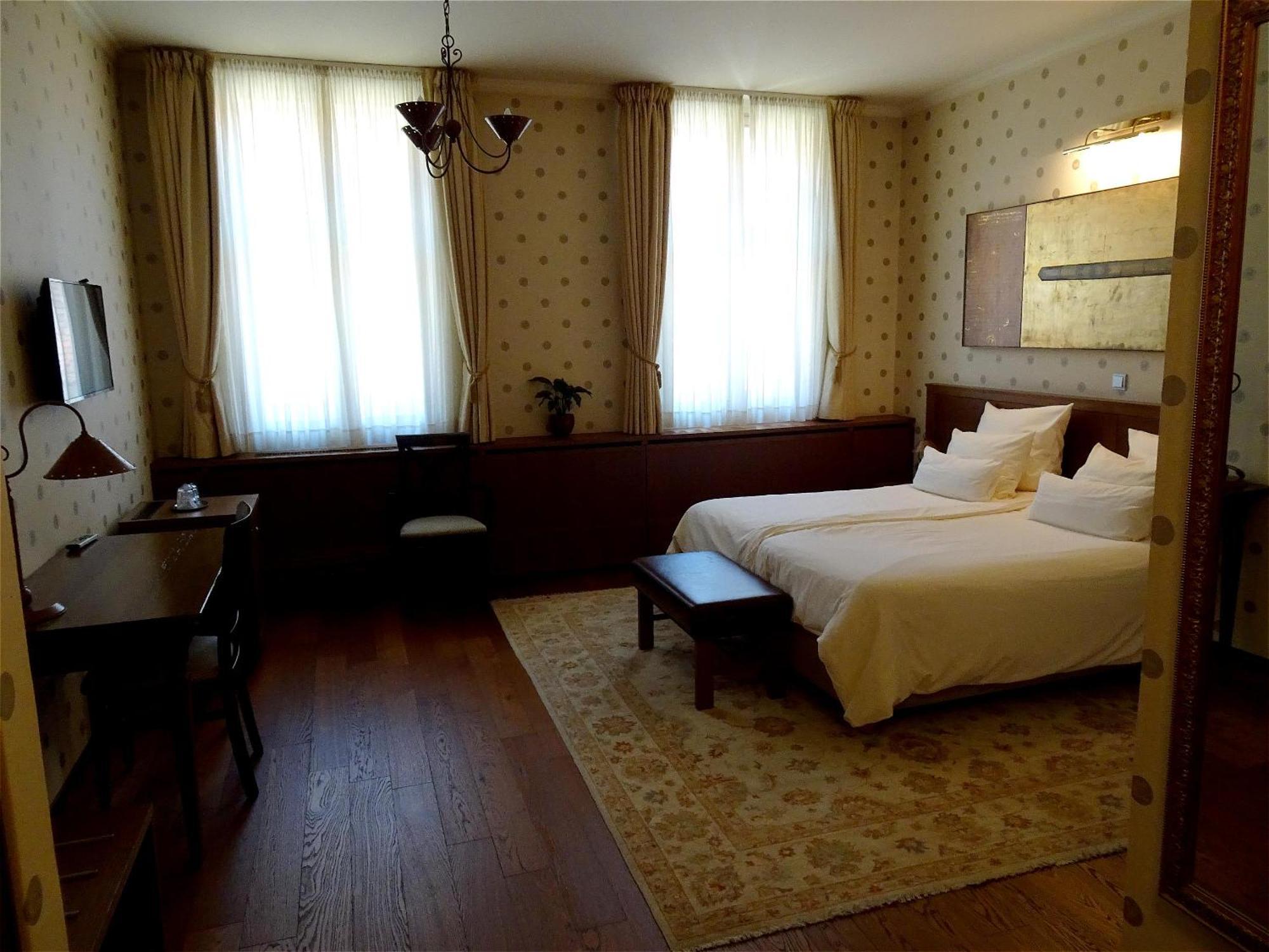 Hotel Mitra, Story Hotels พทุย ภายนอก รูปภาพ