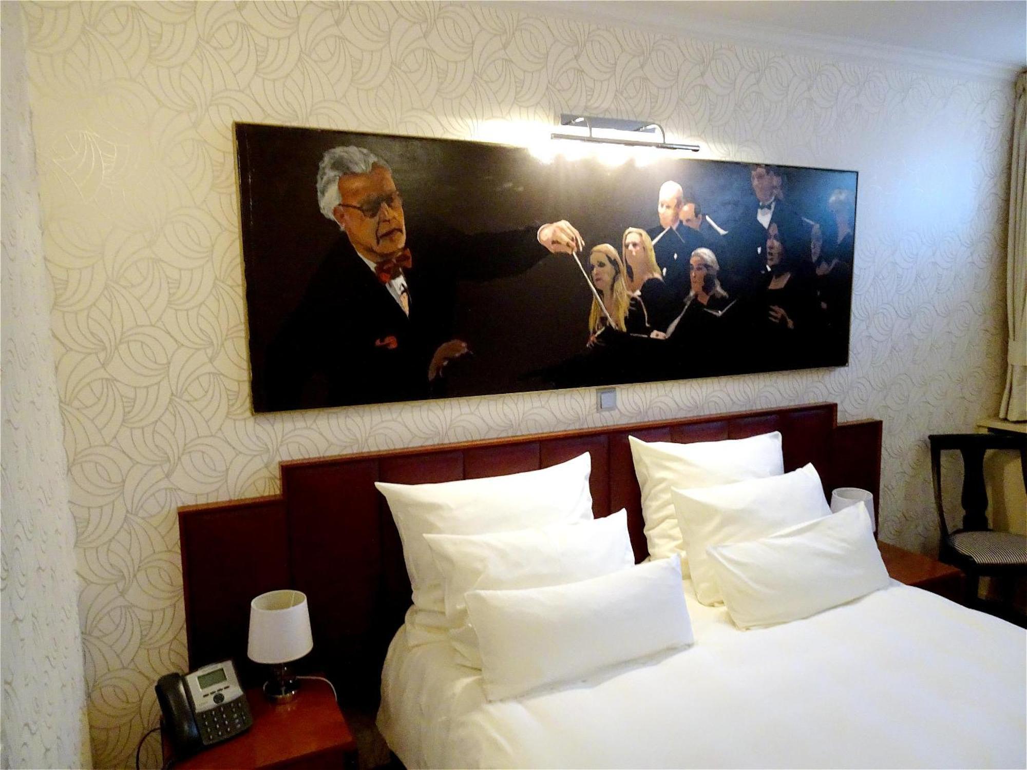 Hotel Mitra, Story Hotels พทุย ภายนอก รูปภาพ