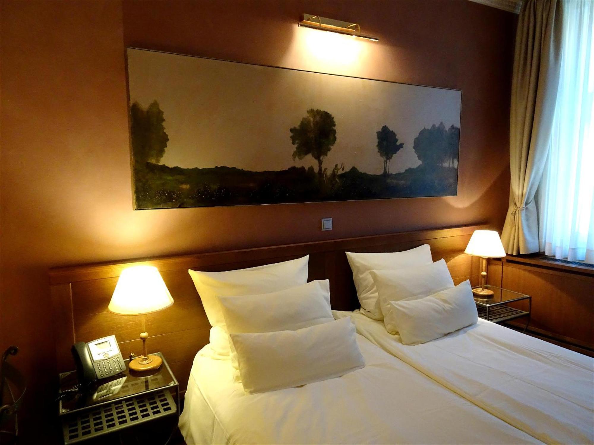 Hotel Mitra, Story Hotels พทุย ภายนอก รูปภาพ